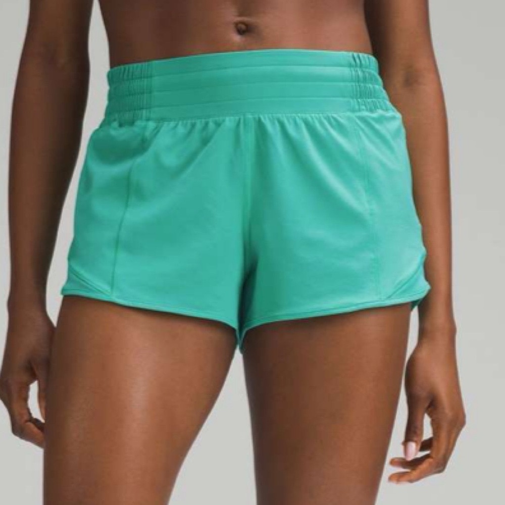 Lululemon Hotty Hot High Rise Athletic Short in Kelly Green Size 12 NWT - Picture 2 of 10